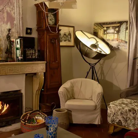 La Pulcinella Maison De Famille 펜션 *